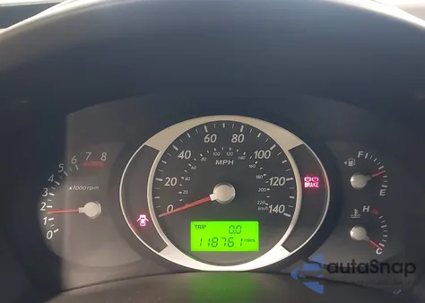 2006 Hyundai Tucson Gl z USA, uszkodzony, nr VIN KM8JM72B76U299922